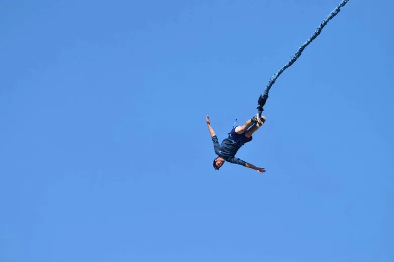 111m Bungy